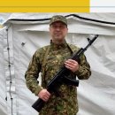 우크라이나의 축구 레전드, 군대에 자원입대 이미지