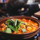 도리도리 닭 이미지