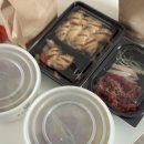 육회랑연어 이미지