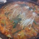윤가네민물촌