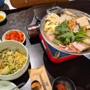 탁골 | 여의도 회식 모임 추천 도도돗 돗전골&amp;돗수육 무침 후기