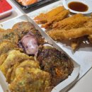 순대만족 | 속초 중앙시장 맛집 황부자튀김, 누룽지오징어순대까지 만족했던 후기