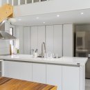 진동미소 이미지