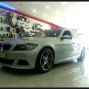 07년식 BMW E90 320i (튜닝) 판매합니다 이미지