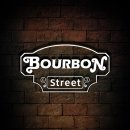 버번스트리트 | 페스티브 워크에서 느끼는 뉴올리언스 감성: 버번 스트리트 바 앤 그릴 (Bourbon Street Bar and Grill)