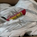 뉴화이트 | [뉴발란스 커플 운동화 추천] 뉴발란스 740 화이트 실버 착용 후기 / 데일리로 신기 좋은 운동화