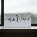 알아차림 요가 이미지