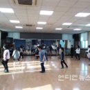 라인댄스 이미지