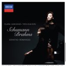 클라라 주미 강 바흐 무반주 전곡 | 클라라주미강 바흐 무반주 전곡 / 기사 및 프로필