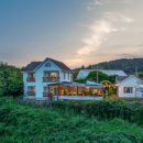 언덕위에 하얀펜션 이미지