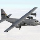 수송기의 표준 C-130 허큘리스 ( 영어; C-130 Hercules )