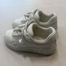 양지세탁전문점 | 부산 양정 오르나르ㅣ전국 택배 가능한 명품 신발 세탁 업체 추천ㅣ새신발이 된 발렌티노 스니커즈