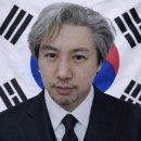 중앙선관위원장인 천대엽판사, 조희대판사, 노태악판사, 권순일판사, 노정희판사의 사진수백장 이빨모양이 다틀리다. 판사사칭으로 즉시 총살시 이미지
