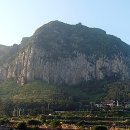 산방산