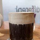 무전1길 | 카페디프런트 통영무전점 / 통영 커피 맛집