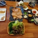 꼬꼬네치킨족발 이미지