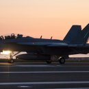 미 해군 항모 주력 F-18전투기 전자전기 성능개량 착수 이미지