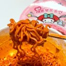 마이편의점 | [GS25 편의점] 쿠로미 짜장볶음면 &amp; 마이멜로디 까르보볶음면 내돈내산 후기🖤🩷