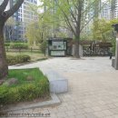 과천역 2번출구 뒤 이미지