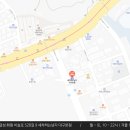 세차하는 남자 이미지