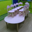 [서울강서] 어린이집/유치원에서 사용하는 땅콩 책상/의자 판매해요 이미지
