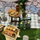 (주)코팬글로벌 | 헬로키티 x 샤이니 키 더현대서울 팝업 스토어 <Where is KEY? with HELLO KITTY> 1주차 방문 후기