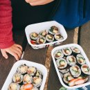 스다찌 | 봄나들이 도시락.. 봄의 기운을 받은 봄나물김밥~^___^ With 젠한국 도자기 밀폐용기 하비스트