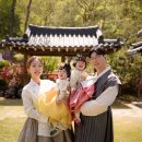 아빠와 함께 | 5월:: 용인 소규모 돌잔치 한옥 돌스냅 후기 사진(쌍둥이)