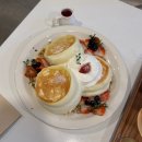 5479 | 서울 강남역 근처 딸기 수플레 팬케이크 맛집 소과당 강남 본점 내돈내산 후기