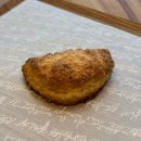 여우고개맛소사 | 클로버 베이커리카페 부천점 : 초록 통창뷰 부천 대형카페 솔직후기