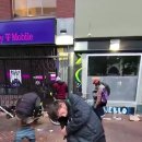 약혐) 전혀 나아진게 없는 샌프란시코의 좀비거리 근황 이미지