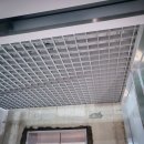 세종빌딩 | 알루미늄 격자루버 인테리어｜대천 빌딩 출입구 시공 후기