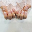 빛날 희네일 이미지