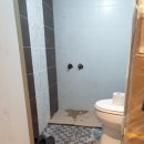 하얀집 화장실 이미지