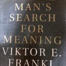 Man's Search for Meaning by Viktor Frankl 이미지