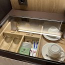 낭만별장 38 | 서울 호캉스 5성급 호텔 ‘메이필드 호텔’ 후기(룸컨디션, 수영장, 피트니스센터, 조식)