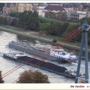 독일의 운하와 강의 선박들 - 사진들 이미지