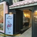 (주)까로맘 | 장안구 카페 매드퀸/ 북수원 매드퀸/ madqueen 애견동반/ 애견동반카페 매드퀸/ 실외만 가능