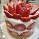 씨유 기흥테라타워1호점 | 딸기케이크, 아미더치커피 1호 사이즈 솔직후기