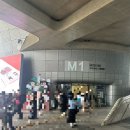 심동 ''마음을 나누는 춤'' | [전시]동대문DDP 전시 ‘키크니 특별전 : 그렸고 그런 사이‘ 관람후기