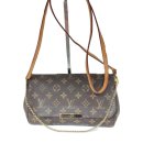 춘의역 1번출구와 2번출구 사이 이미지