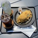 치즈마을 | 흰여울문화마을 카페 리스보아 황치즈크로플맛집 내돈내산 후기
