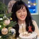 It feels like Christmas🎁 이미지