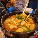 치킨마루천마점 | 광교호수공원 스노우볼 미디어아트쇼와 카페 케뷔와 (KeVWA)