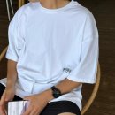 겟잇온태닝 | 티셔츠겟잇온 오버핏 데일리반팔티 추천! 남자반팔티로 딱이었던 Identity 화이트 후기