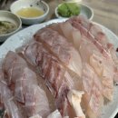 화선 | 인천 신포시장, 두툼한 민어회 맛집 &#39;화선횟집&#39;