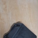 GTS125 글러브박스 안쪽 부품 이미지