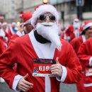 Address to the People of Harlem on the White Man | 산타 복장한 산타클로스가 전 세계 도시에 등장