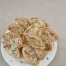 현대시.디 | 왜그런자세로널브러져있는거야?