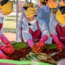 함께하는한숲경로무료급식소따뜻한밥상 | [건국대] 추운 겨울을 따뜻한 마음으로 녹여냈던 현장, ‘KUmbrella와 함께하는 사랑의 김장봉사’ 스케치